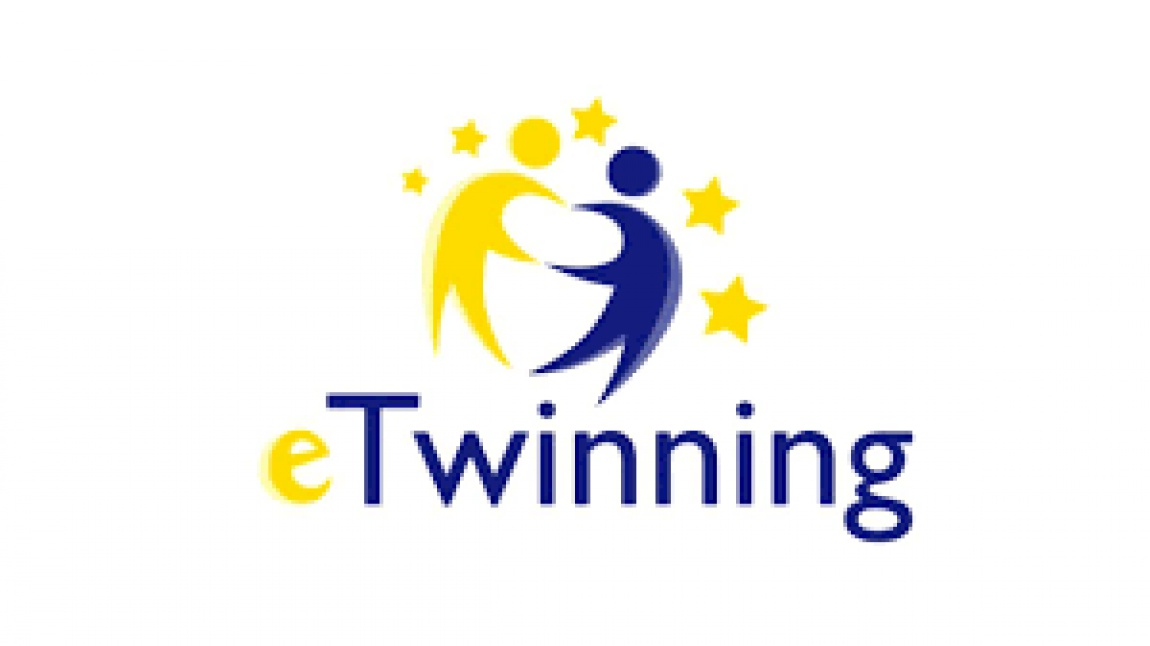E-Twinning Projesi Kapsamında Öğrencilerimizle Tanıtım Videoları Çekildi.